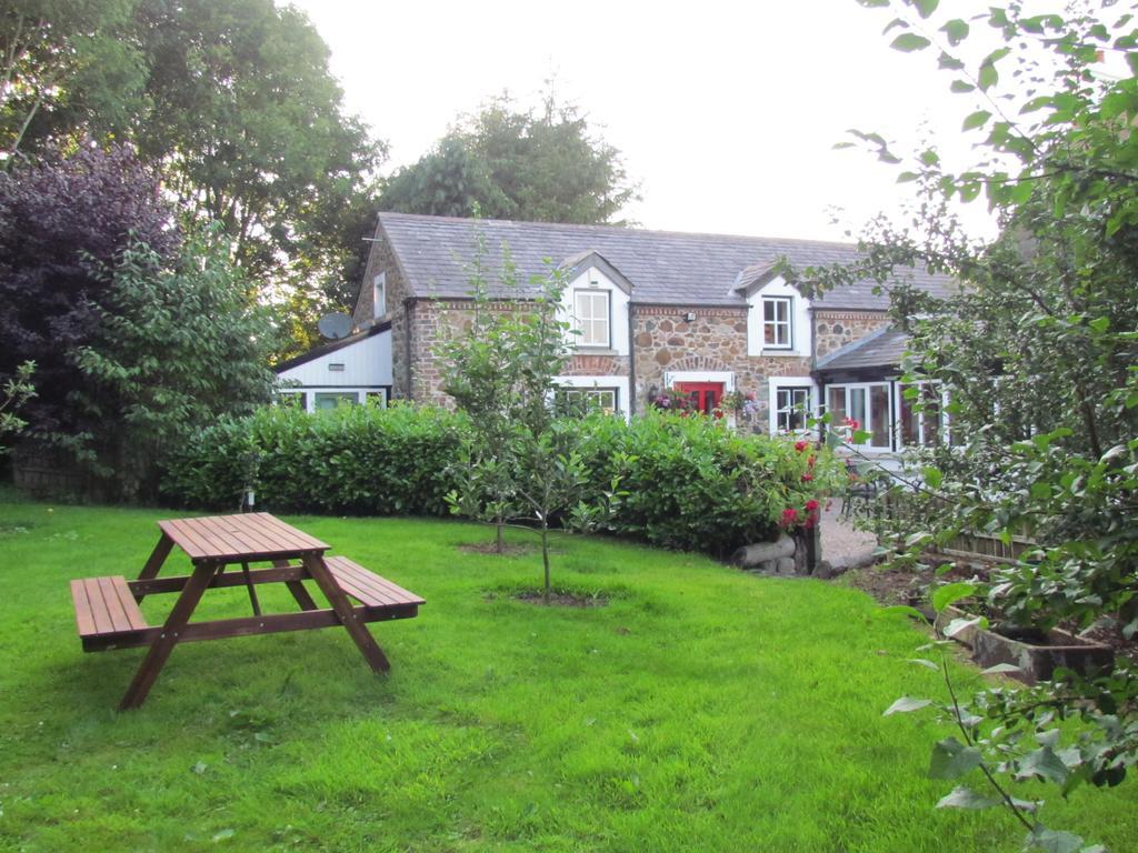 Berwick Hall Cottage Moira  Exterior foto